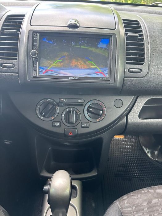 Nissan Note 1.6/автомат