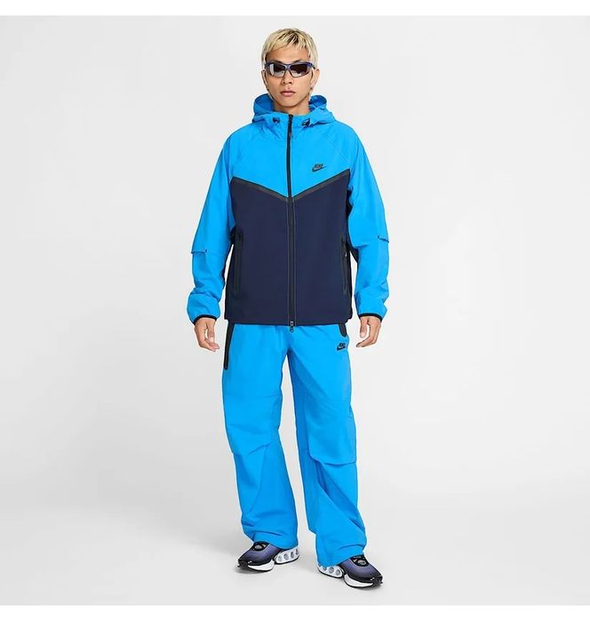 Оригінал вітровка  куртка Nike TECH Blue HV6514 451 розмір М  літо демісезон