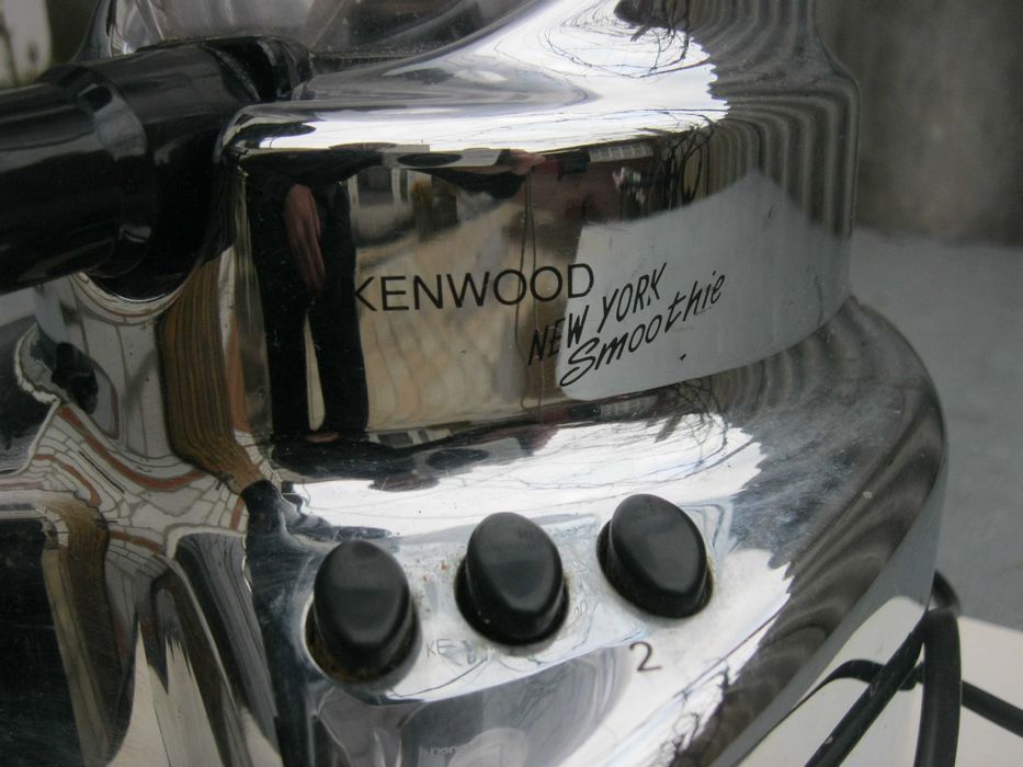 Продам блендер для смузи коктейля KENWOOD