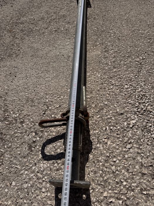 40 escoras metálicas galvanizadas 1,60 – 2,60 m