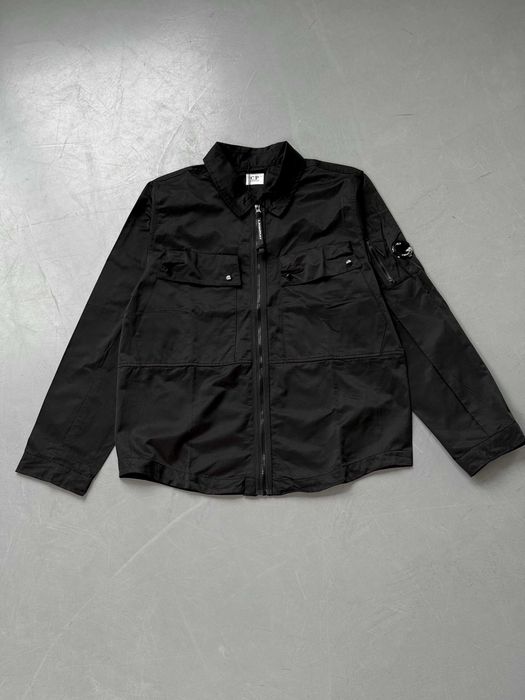 Чоловічий овершот C.P. Company на весну / Легка куртка з лінзою