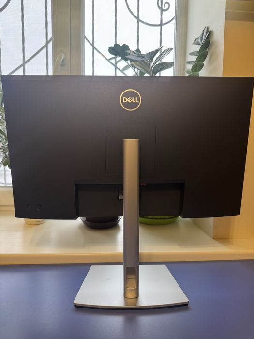 Монітор Dell P2722HE з матрицею 27" (1920x1080) IPS