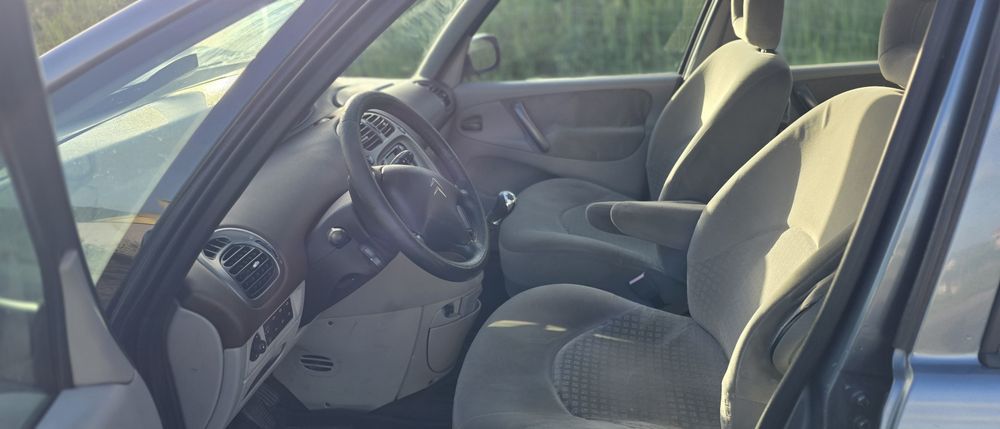 Citroen Picasso ph2 - Gasóleo - Económica