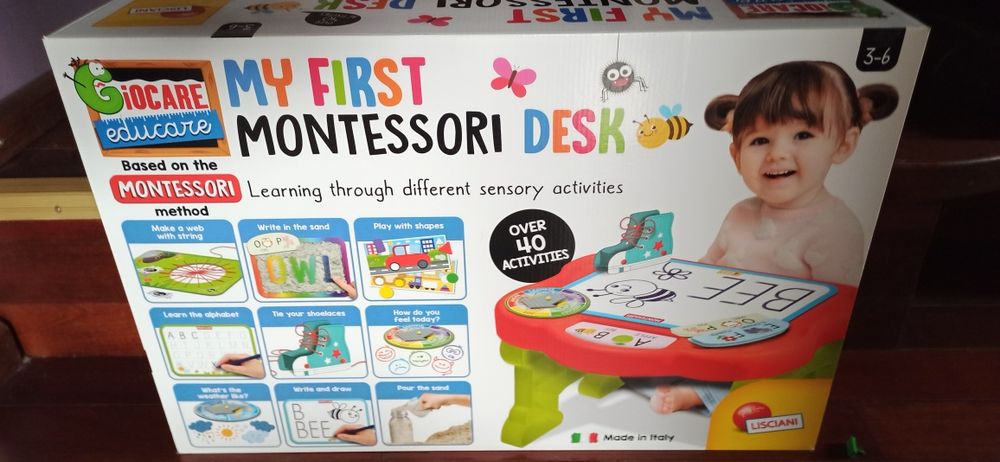 Stolik edukacyjny My first Montessori desk