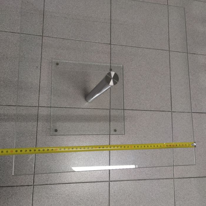 Mesas de apoia em vidro