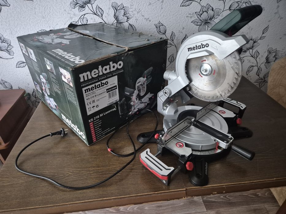 Дискова пила Metabo KS 216 M Lasercut