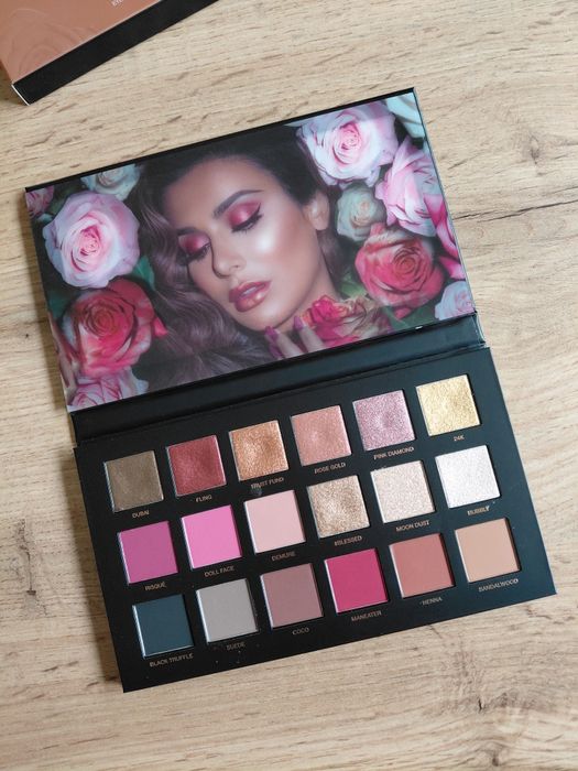 Huda Beauty paletka