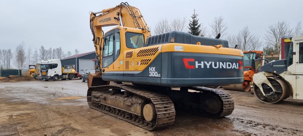 Продам экскаватор Hyundai HX 300 L