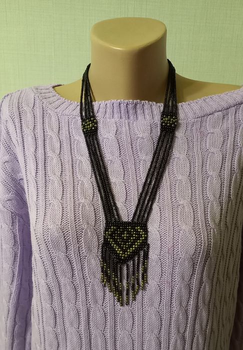 Гердан ручної роботи з бісеру