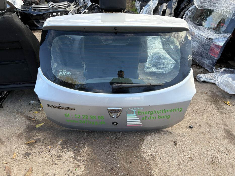 Ляда-кришка багажника Dacia Sandero Дачія