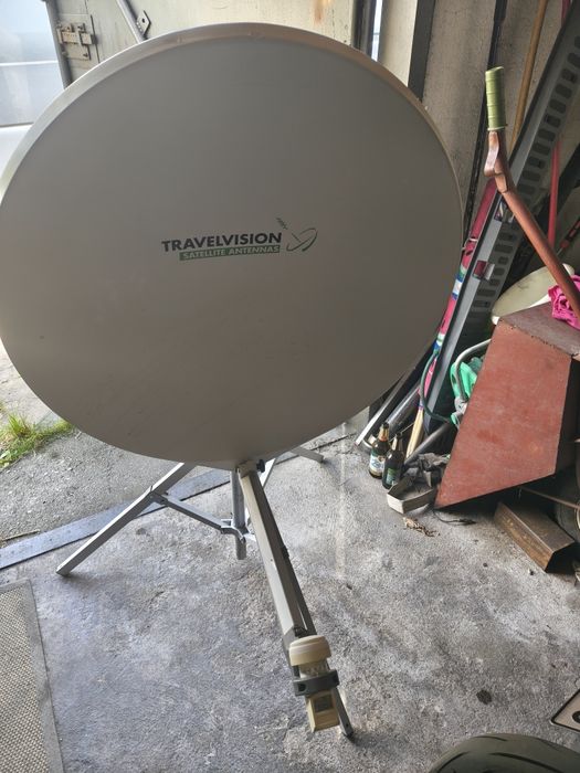 Sprzedam automatyczna antenę satelitarną