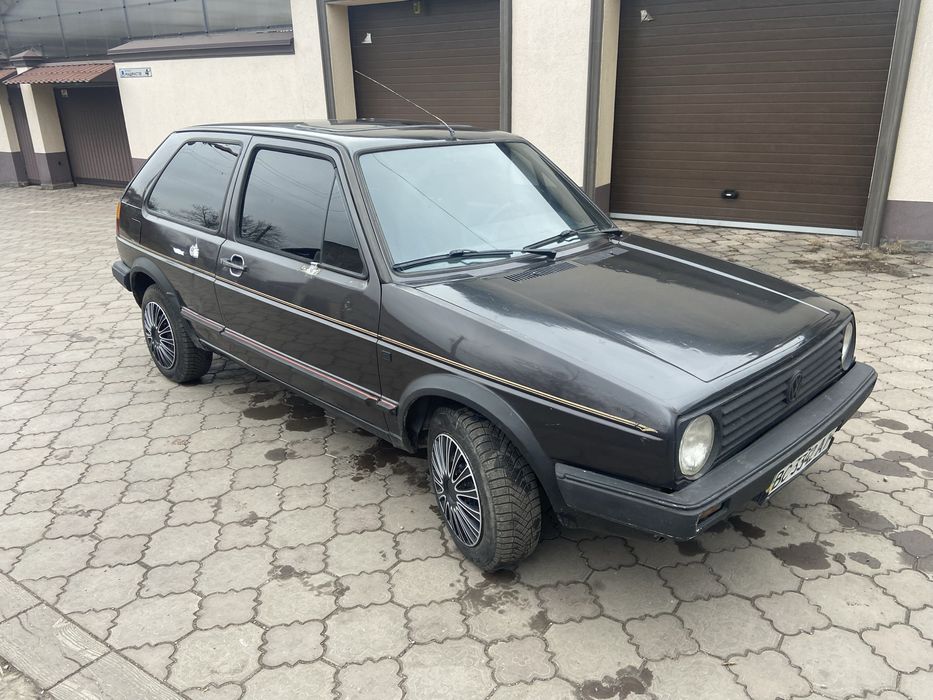 Volkswagen Golf 2. 1.6 Бензин.