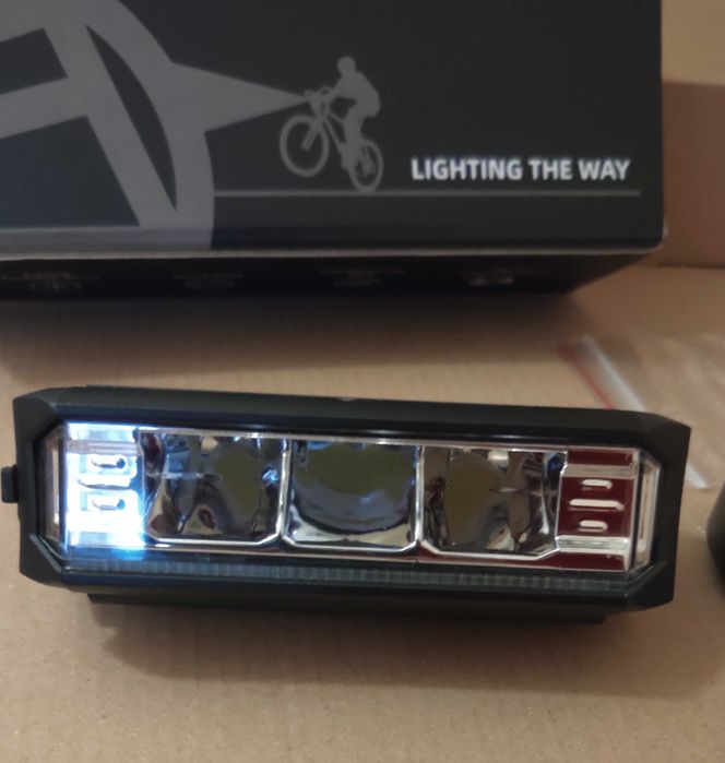 Купити Велофару OFFBONDAGE EOS 610 потужний ліхтар 900lm люменів, нова