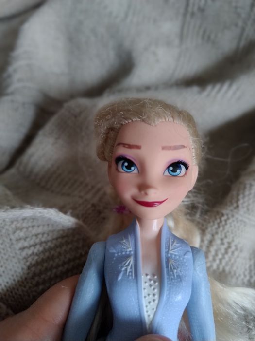 Ельза Hasbro, Барбі, Кен