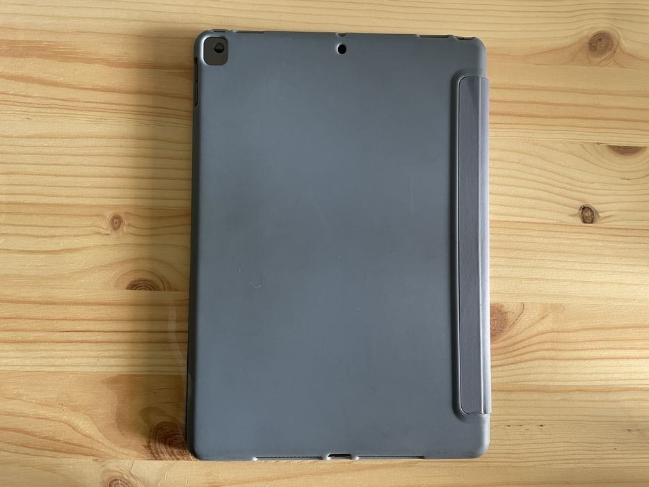 iPad 8 geração (128GB) + acessórios