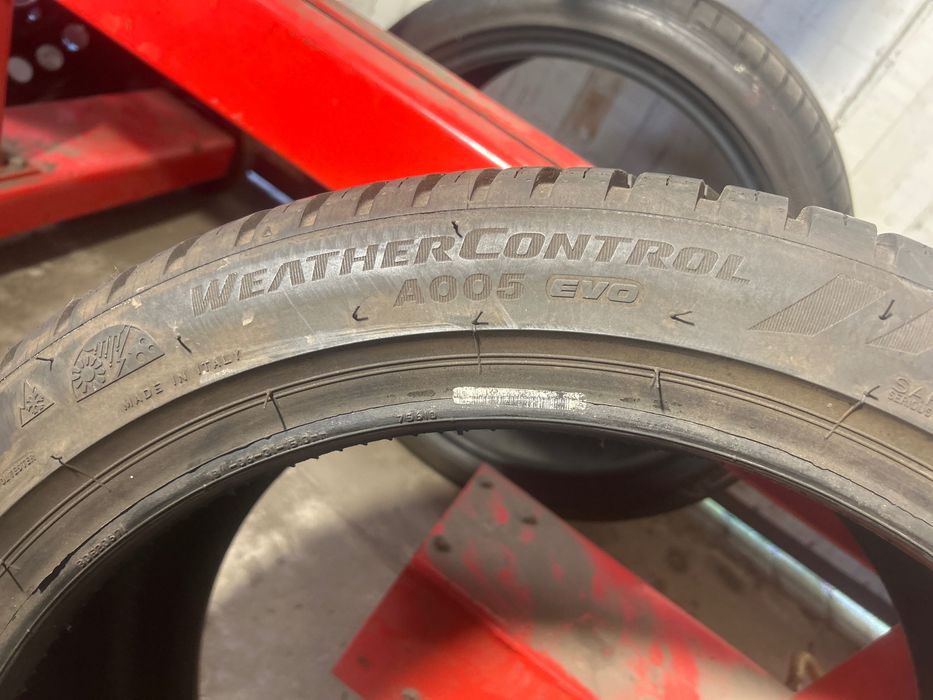 Bridgestone WeatherControl A005 Evo 245/40/18 97Y