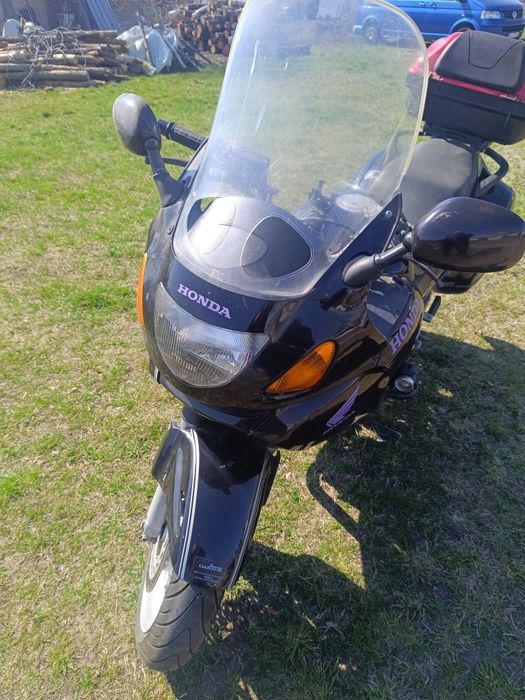 Motocykl Honda NTV 650