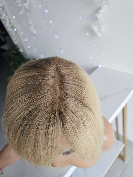 Tupet topper Anastazja włosy naturalne słoneczny blond imitacja skóry