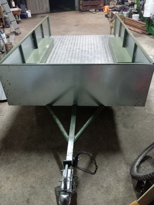 Vendo reboque/ atrelado para carro