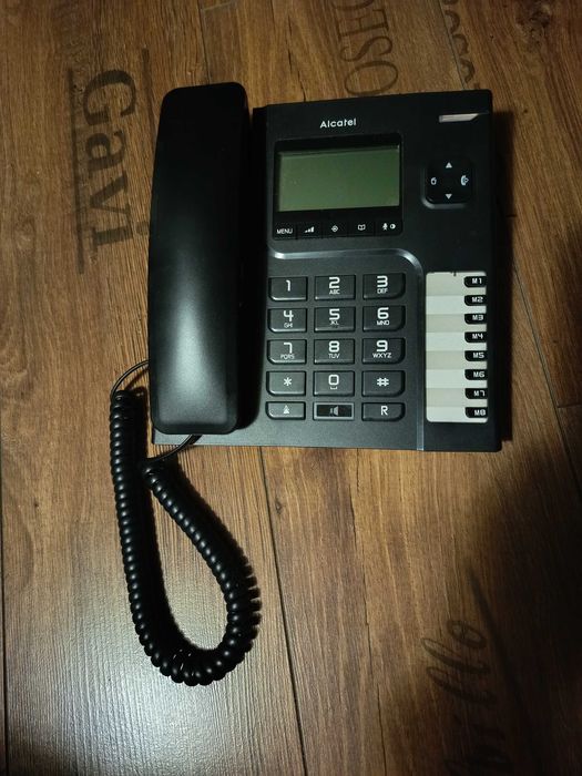Telefon stacjonarny dla seniora