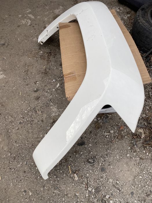 Молдинг накладка крыла Jeep Cherokee