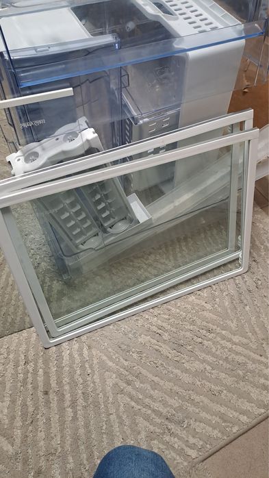 Półki szklane do lodówki Beko