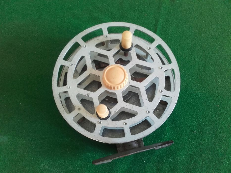 kołowrotek wędkarski antyk