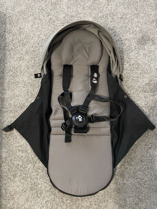 Yoyo Stokke 0-6meses - muito bom estado