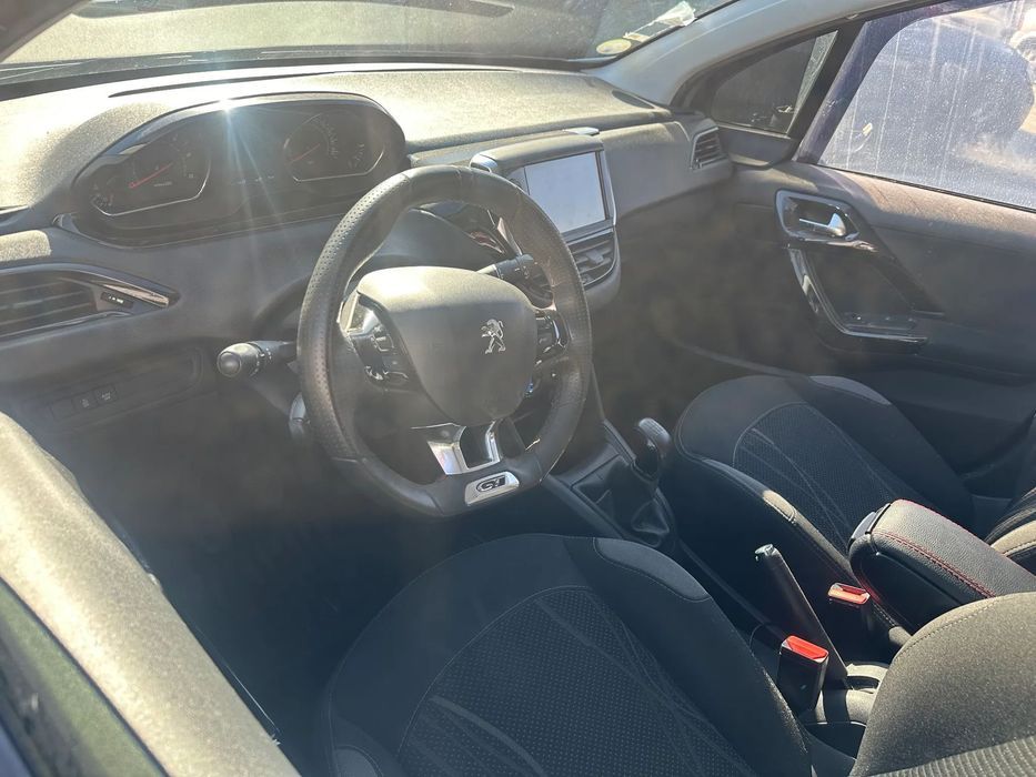 PEUGEOT 208 1.6 EHDI DE 2015