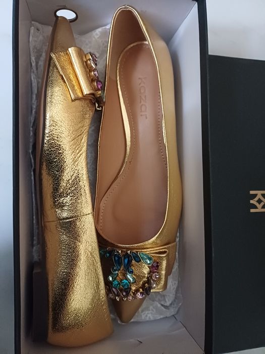 Kazar buty złote