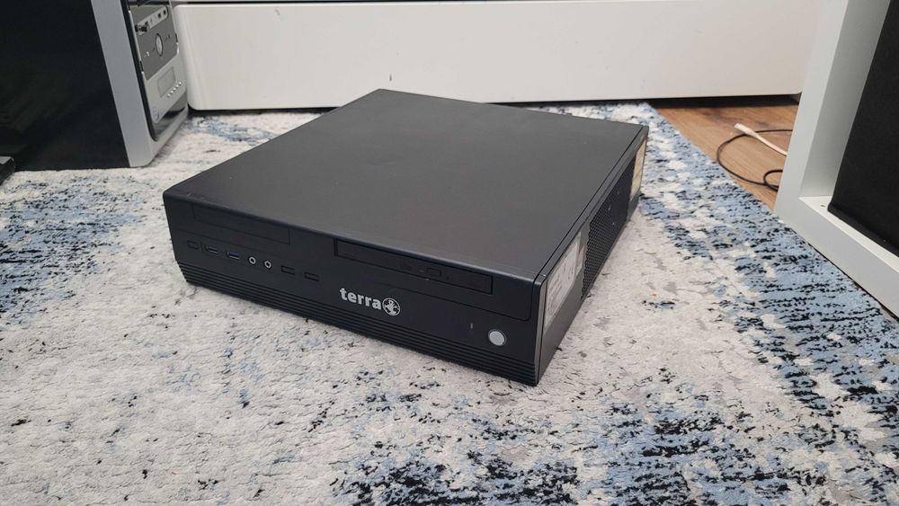 Komputer i5 | 500 GB | 8GB | Linux !