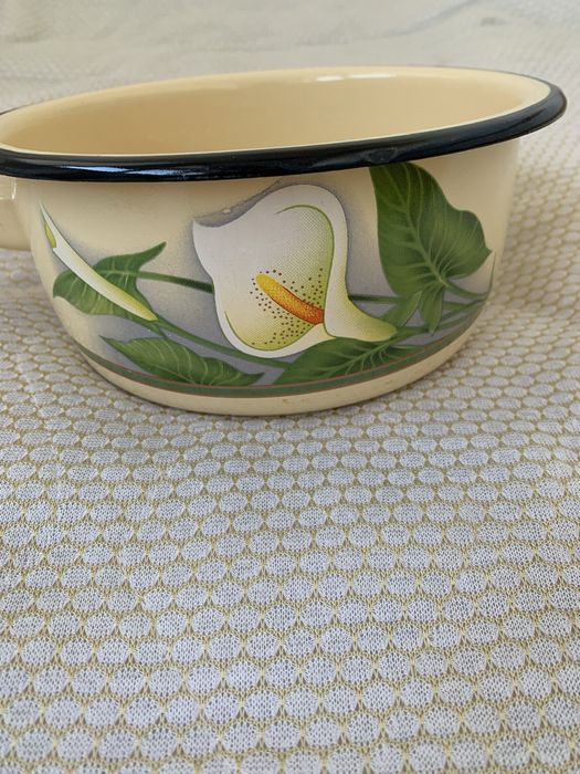 Емальований ковш