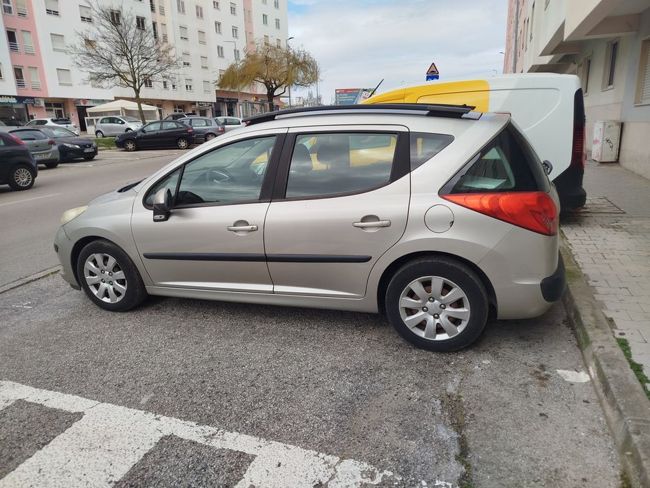 Peugeot 207SW , gasolina 1.4