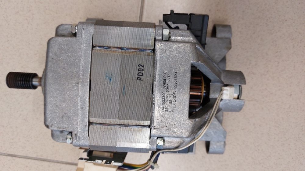 Silnik do pralki Electrolux EWS1264EDW