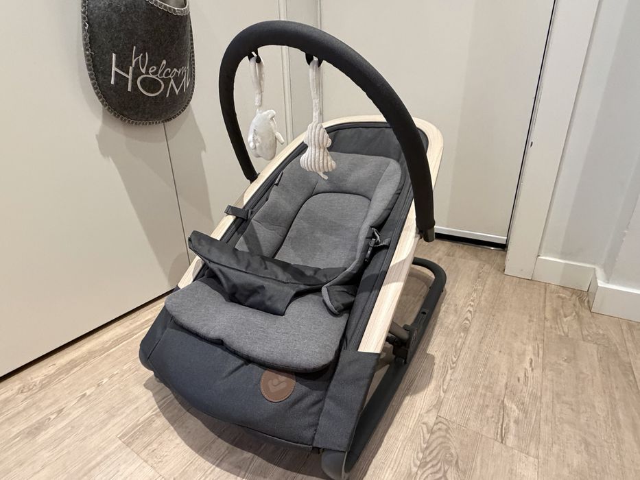 Espreguiçadeira Maxi-Cosi Kori - Cinzento Escuro e Madeira