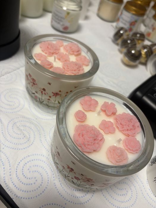 Dwie swiece sojowe karmel i czekolada