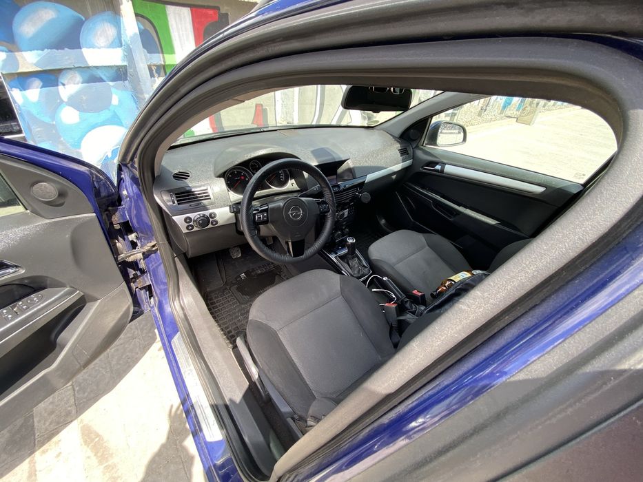 Opel astra h1.7 2010р