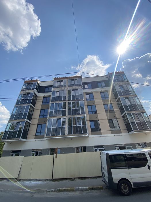 Продам квартиру біля Центрального парку, з укриттям
