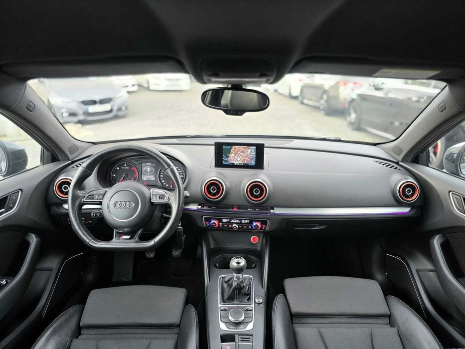 AUDI A3 8V S LINE 2.0TDI 150CV "LOOK RS3"