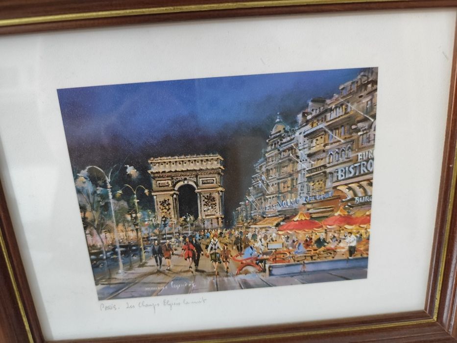 Molduras com lindas  imagens de França.