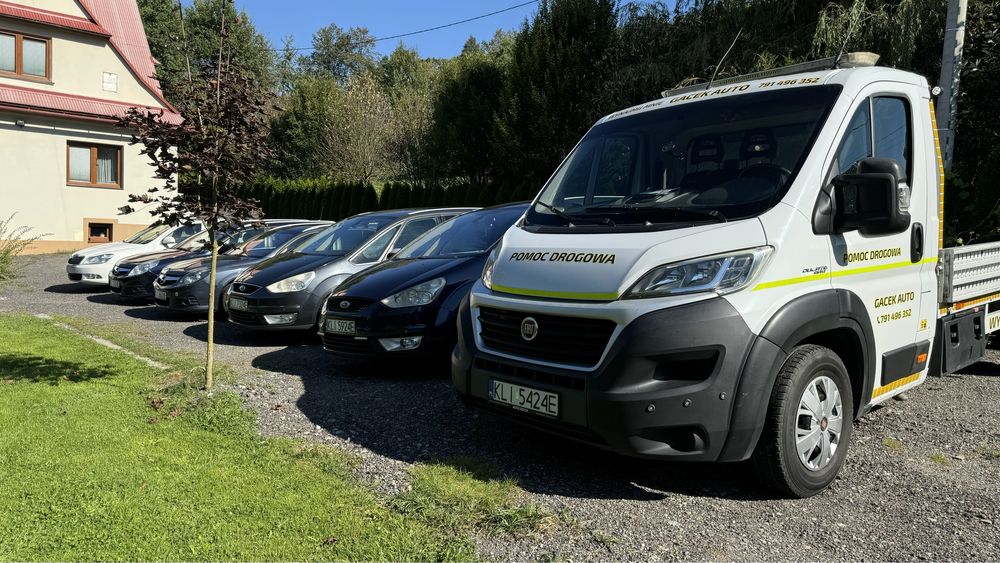 Wynajem Wypożyczalnia aut auta samochodu 5 lub 7 osobowego Bus Busa