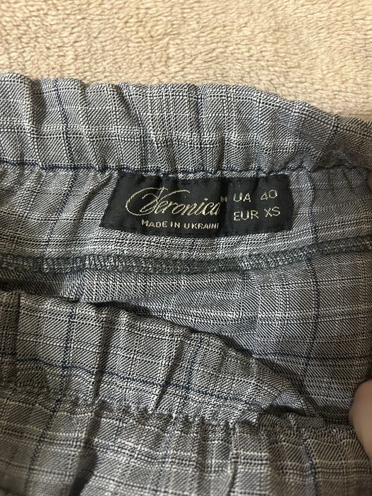 Юбка в клітинку (б/у)