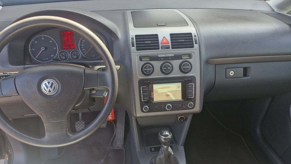 VW TOURAN 1.9 TDI 140km, 7 osobowe, fabrycznie bez DPF