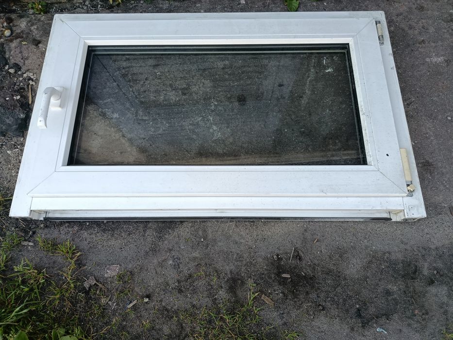 Okno pcv 102x64 prawe