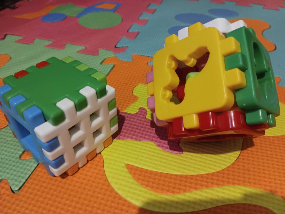 Сортер, дерев'яні пазли, пластикові пазли, логічні кубики + подарунок