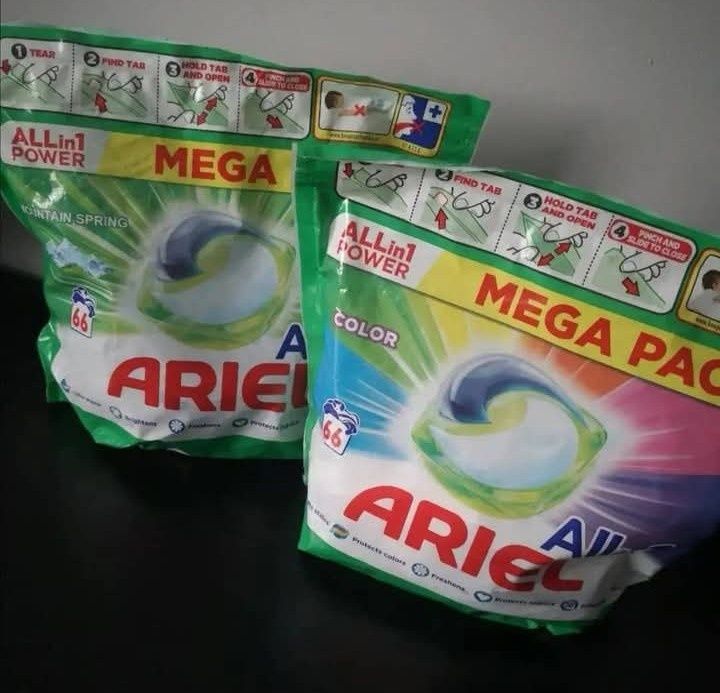 Порошок Ariel color