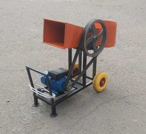 ЗАВОДСЬКИЙ!Подрібнювач гілок(гілка 50-60мм на 2/ 4 ножі)дробарка гілок