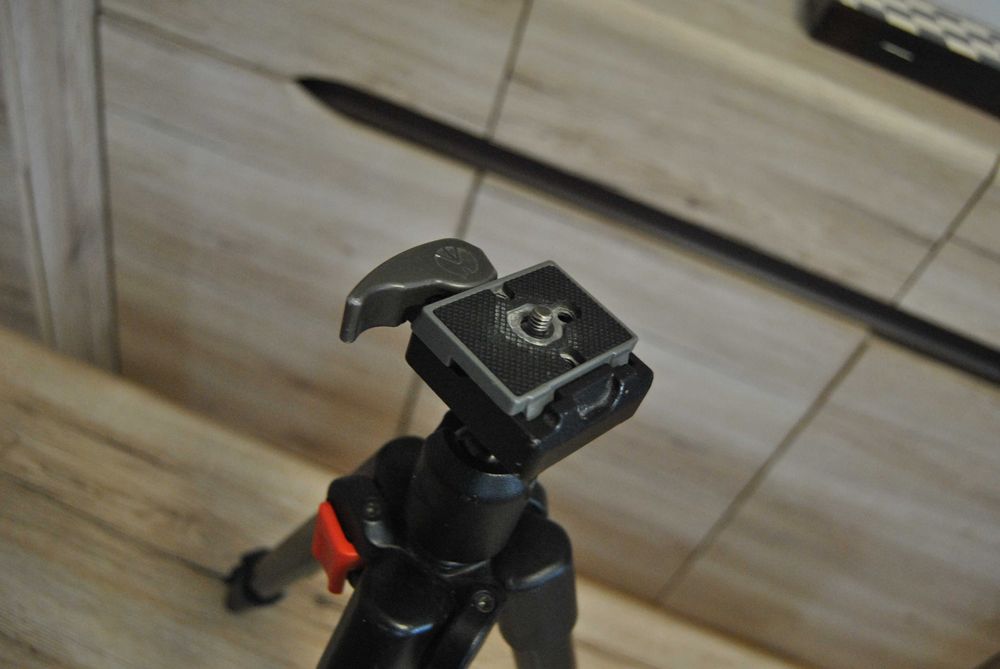 Statyw Manfrotto 725B Digi Black (Stan Bardzo Dobry)