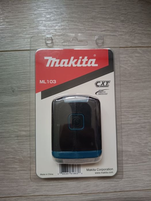Latarka akumulatorowa Makita ML103 CXT (body)