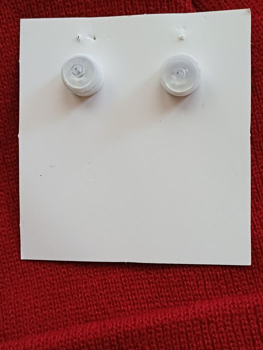 Kolczyki wkręty geometryczne